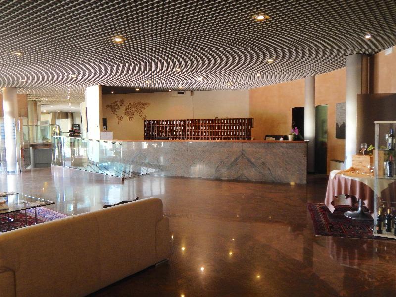 Hotel&Residence Castelli Montecchio Maggiore Exterior foto