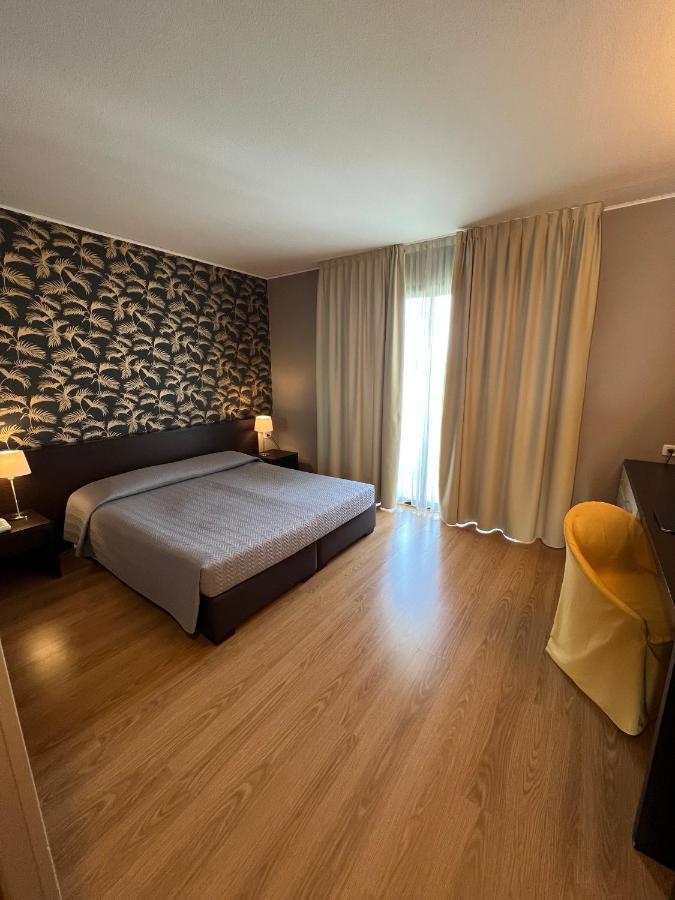 Hotel&Residence Castelli Montecchio Maggiore Exterior foto