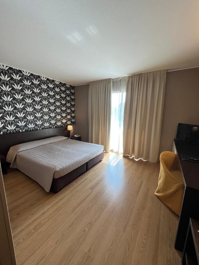 Hotel&Residence Castelli Montecchio Maggiore Exterior foto