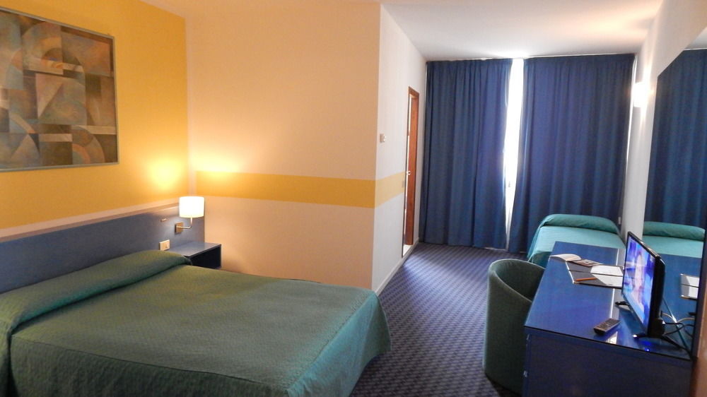 Hotel&Residence Castelli Montecchio Maggiore Exterior foto